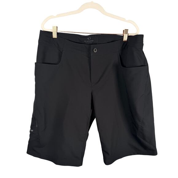 Pearl Izumi Other - Pearl Izumi Shorts Mens 36 Cargo Pocket 12" Inseam Adjustable Hook & Loop Waist